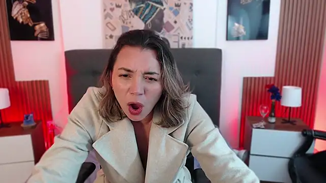 milfsecret69 webcam