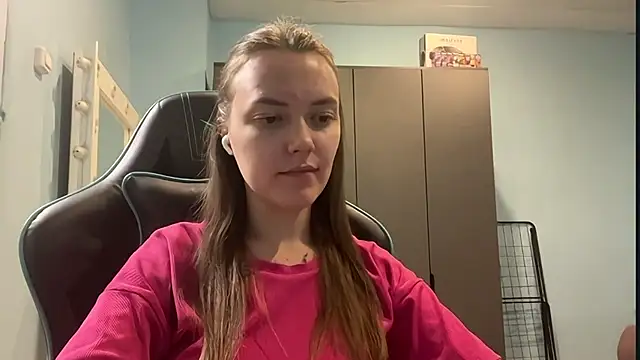andreemerryman - AndreeMerryman's free webcam - UK Sex Cams