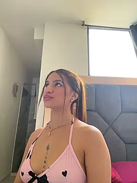 viankarose - ViankaRose's free webcam