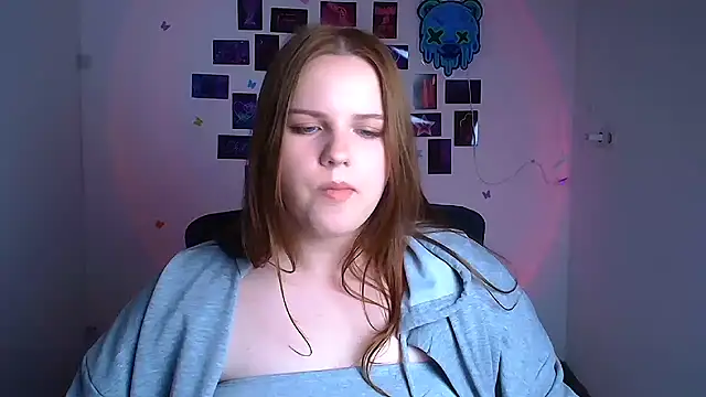 Kitty_Mia_Kitty webcam