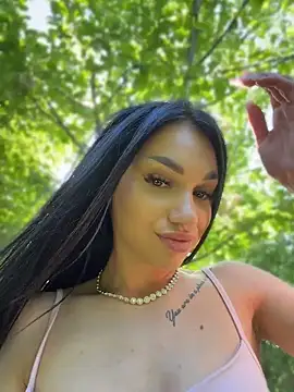 ilariea_girl webcam