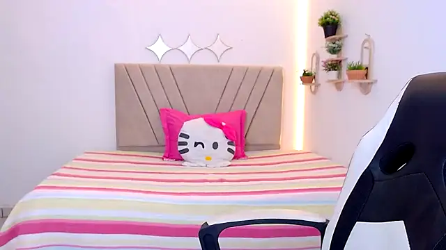 zara_cute webcam