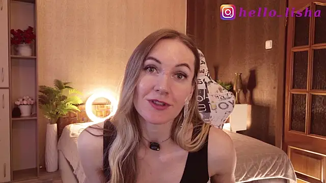 hello_lisha - Hello_Lisha's free webcam