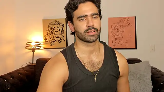 brad_martin (M young) - NAKED AND HARD DICK