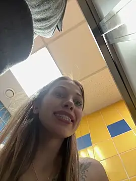 adult webcam sex Olivia Jemison