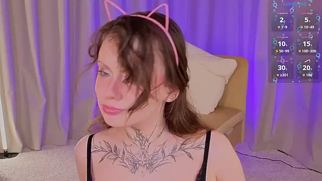 Watch EricaMoonn live on EroticFlix - High definition streams