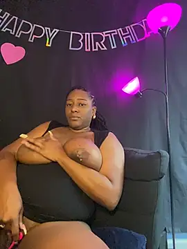 GirthGoddessCoco webcam
