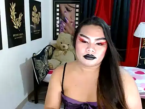 Modelo: TSbrianaHugeCock