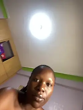 Vivi_na19 webcam