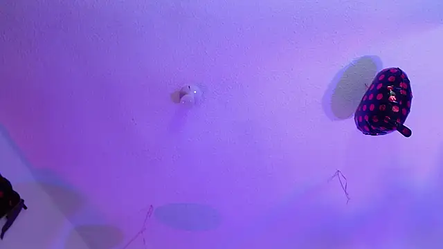 valeri_sotoo webcam