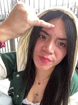 PamelaJonsom_ webcam
