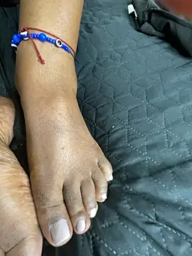 MadameEbony webcam
