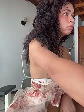 gabrisaenz - GabriSaenz's free webcam - UK Sex Cams