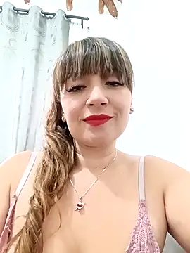 tata_sanz_ live sex cam