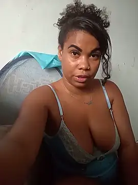 Prettah Santos (PrettahSantos)