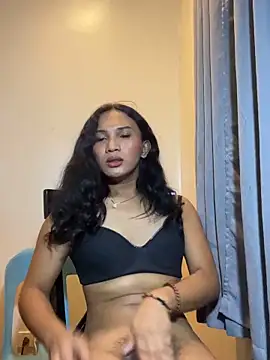 slutty_aki