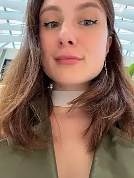 dina_tease (F young) - MOAN LOUD & HORNY  in cafe ?