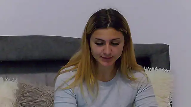 nicoleplay - NicolePlay's free webcam - UK Sex Cams