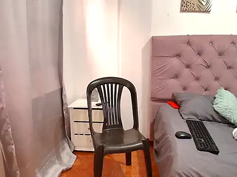 Xyren_Carter live sex cam