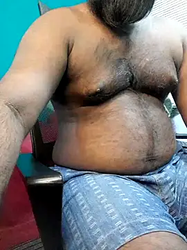 rayansmith_ (M young) - Rub my bulge over clothes