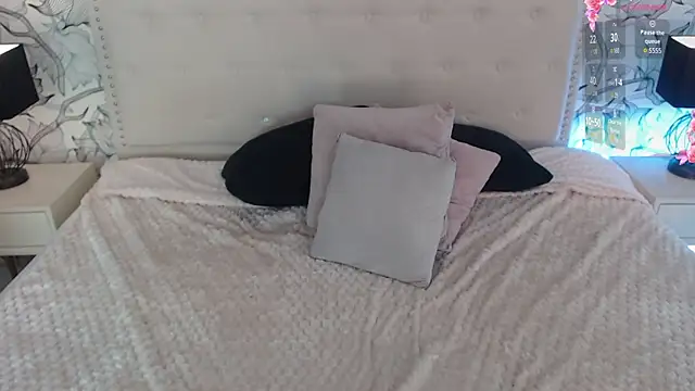 Venusandrea29 webcam