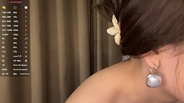 Ur_neighbor_Kira live sex cam
