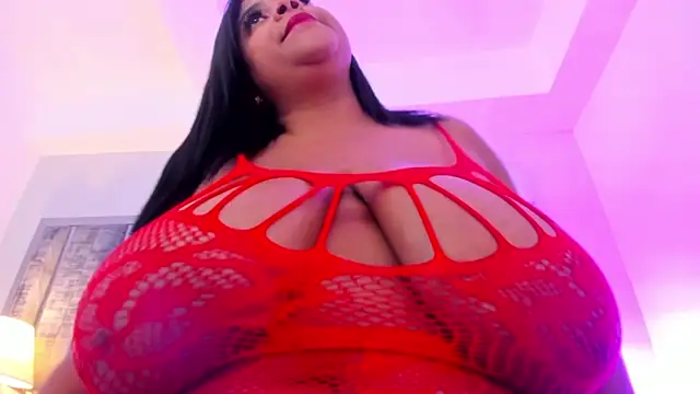 Watch Ciara_Benet live on EroticFlix - High definition streams