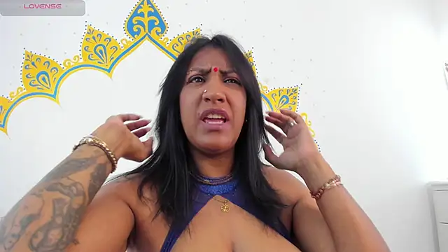 ladynahir - LadyNahir's free webcam - UK Sex Cams