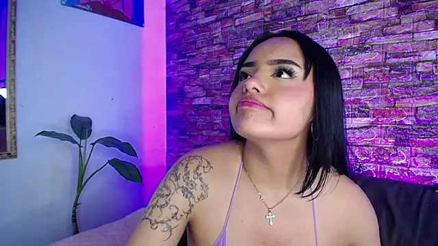 Watch sweetbloomcs live on EroticFlix - High definition streams