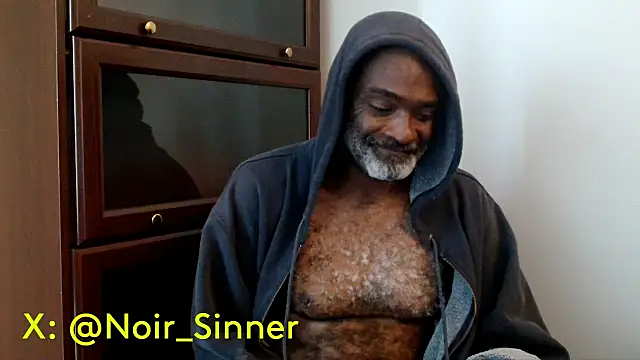 sinnernoir - Sinnernoir's free webcam - UK Sex Cams