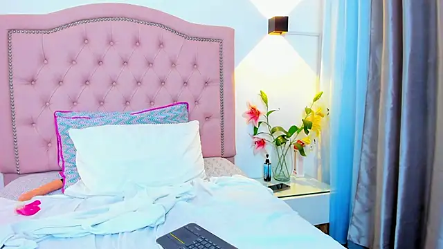 Paulynavera webcam