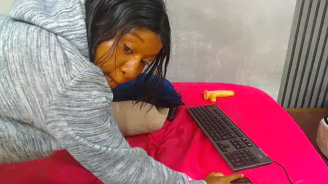 kinkynaghty webcam