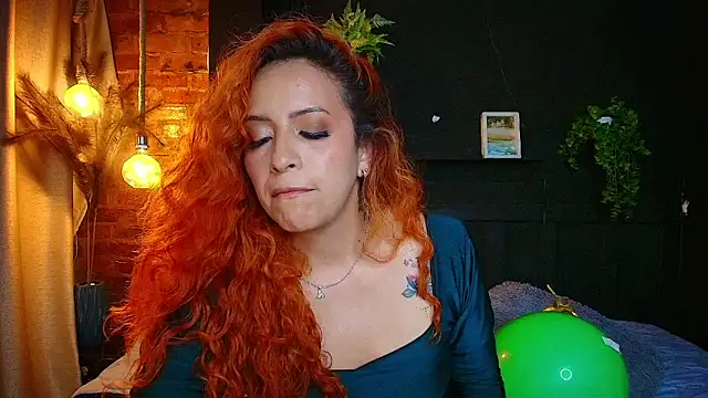 free online webcam Sahra Taylor 