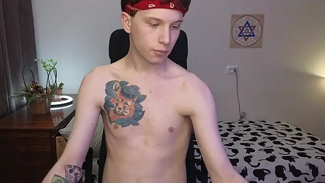 arlekincrop (M young) - hidden cum show