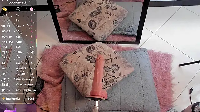 chelsea_bolton_ webcam