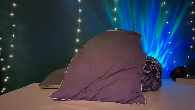 mistyparadiso (Ask my age) - free boobies + nipple clamps+ 3 min LT