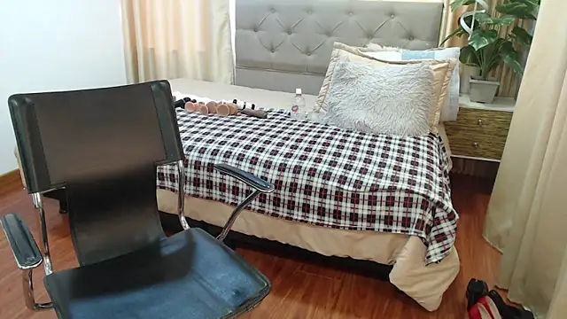 sasi_luna webcam