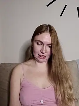 kisavixen - KisaVixen's free webcam - UK Sex Cams