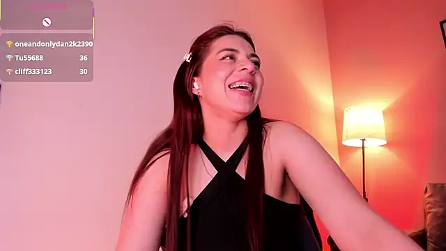 Watch Jenniekim_18 live on EroticFlix - High definition streams