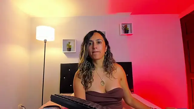 Watch Victoria_Rose_ live on EroticFlix - High definition streams