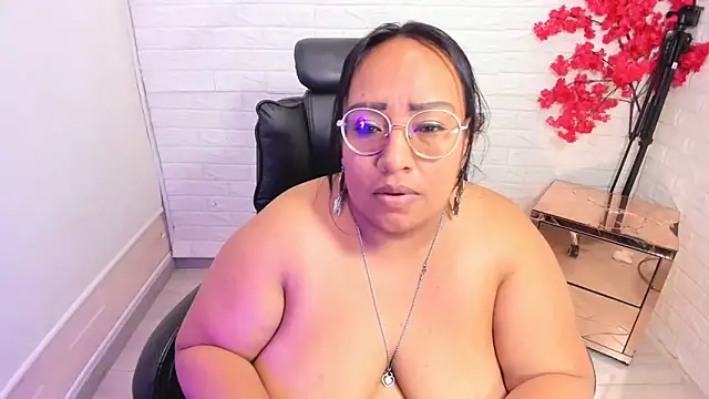 shara_oz - Shara_Oz's free webcam - UK Sex Cams