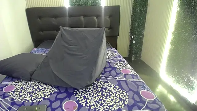 violet_angel13 webcam