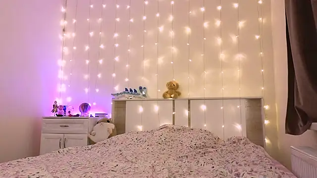 Watch RebeccaAster live on EroticFlix - High definition streams