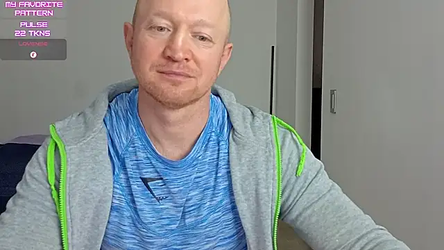 kevintyler69 - Kevintyler69's free webcam - UK Sex Cams