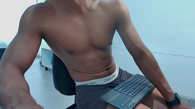 jhon_wich - Jhon_wich's free webcam - UK Sex Cams