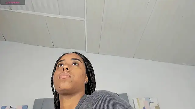 Sophia_Ebony live sex cam
