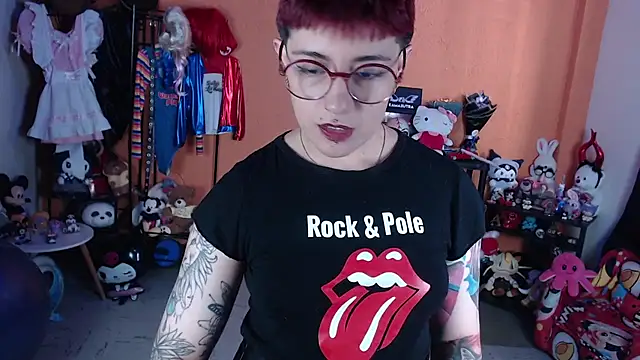 MissMiia2 webcam