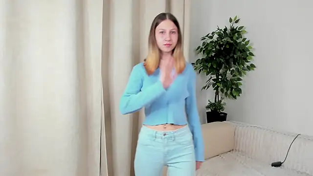 ChristiaHorde webcam