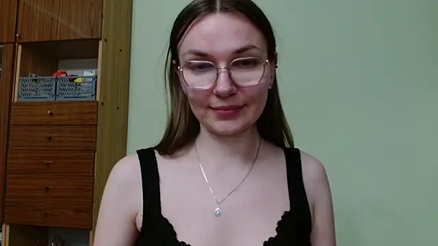 LooveELLYx live sex cam