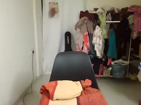 makemecumahh (F young) - UTARDO SAB...!